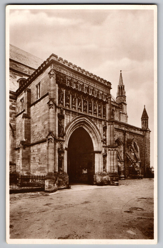 Worcester Cathedral The Exterior Raphael Tuck old postcard